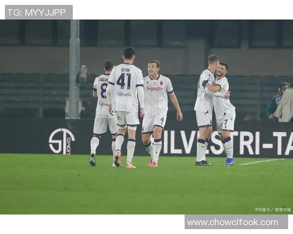 曼联与皇家马德里激战正酣谁将赢得这场足球巅峰对决